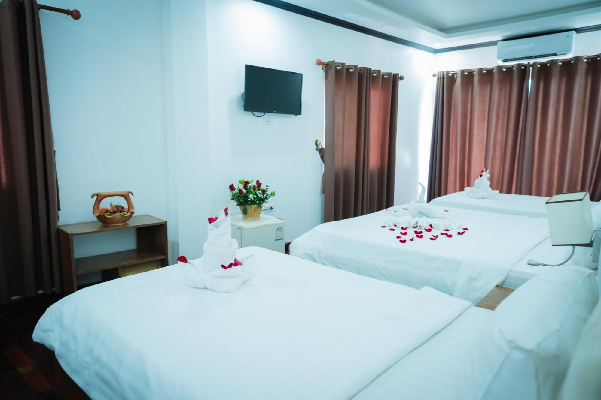 Vientiane Ruby Riverside Hotel Eksteriør billede