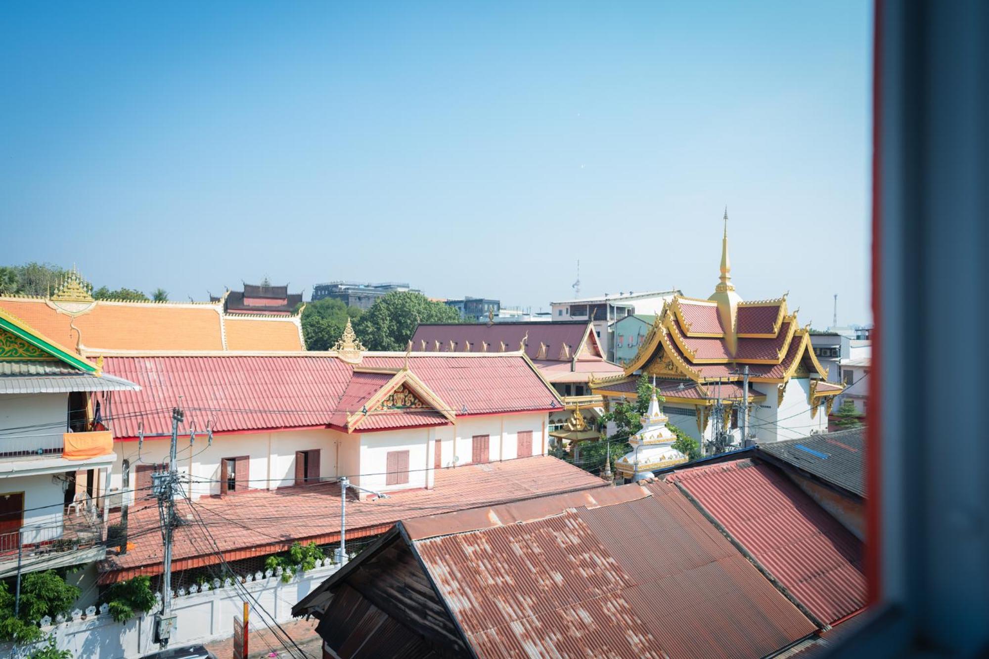 Vientiane Ruby Riverside Hotel Eksteriør billede
