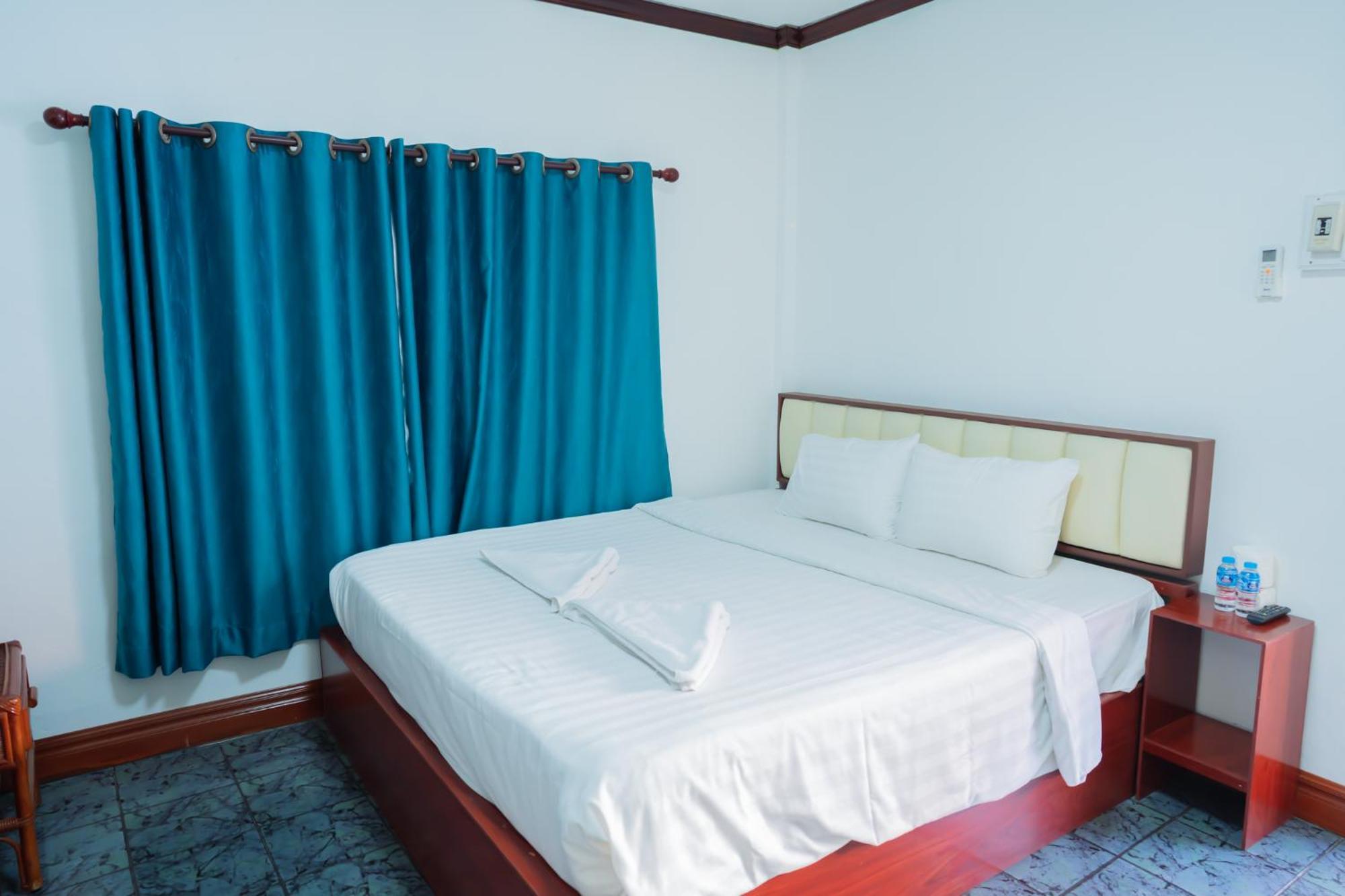 Vientiane Ruby Riverside Hotel Eksteriør billede